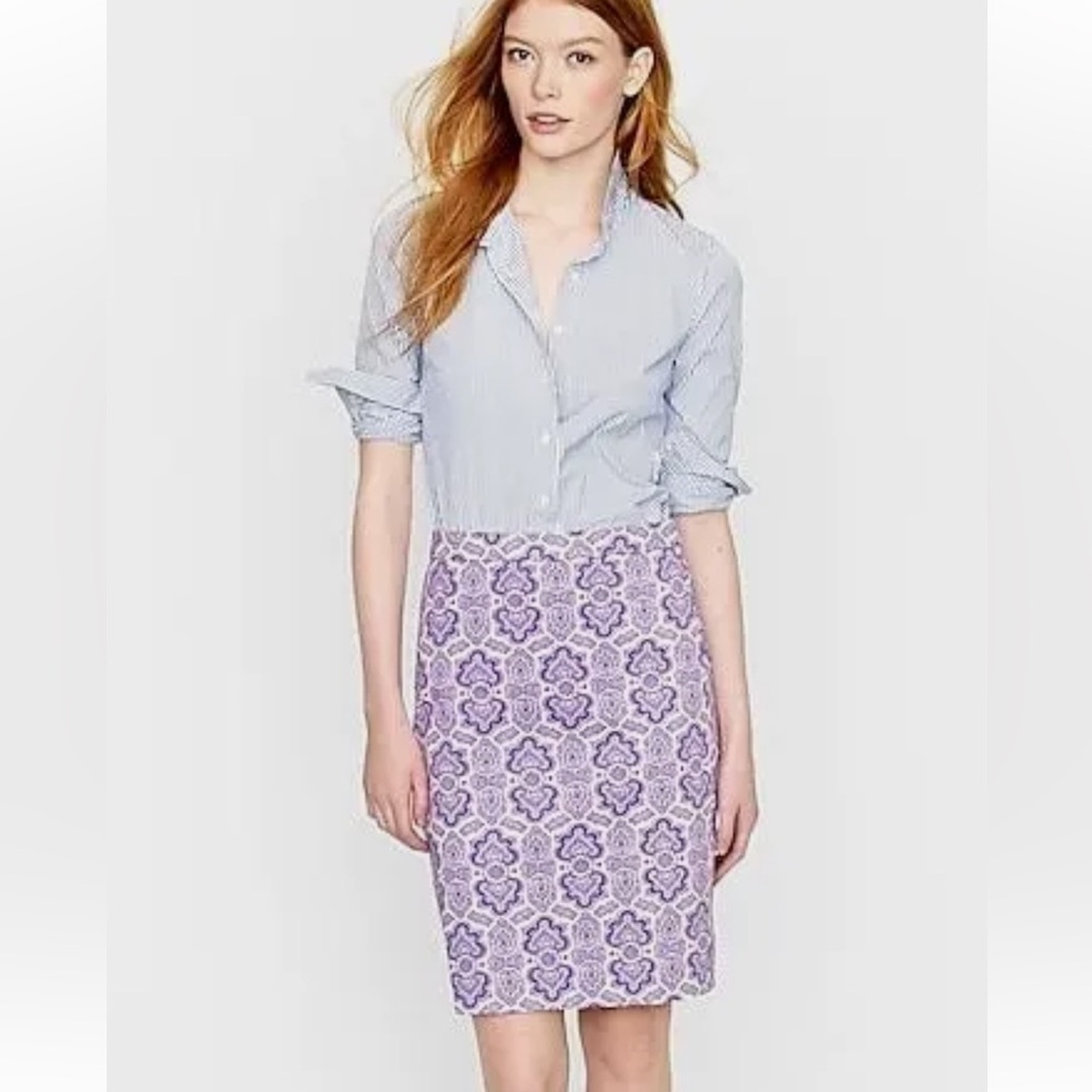J. Crew No.2 pencil skirt in purple and cream paisley. Size 4